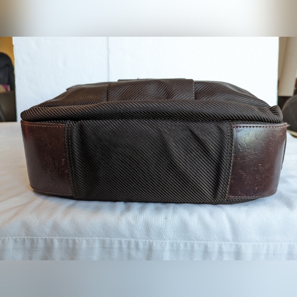 Filson Travel Commuter Work Office Cargo Utility Carry On Briefcase (No Strap) - Picture 15 of 15